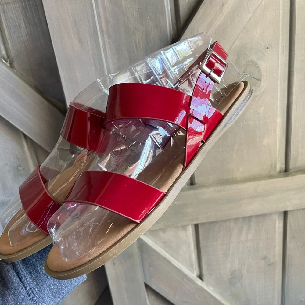NEW Red Patent Ankle Strap Flat Sandals Women's Open‎ Toe Casual Summer Shoes 10 - Picture 6 of 7